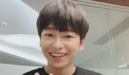 白浩爆料宝哥是真的吗视频,宝哥身份揭秘，真相究竟如何？